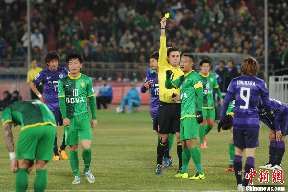 亚冠豪强！广岛三箭主场3-1力克首尔FC，步入小组赛前八